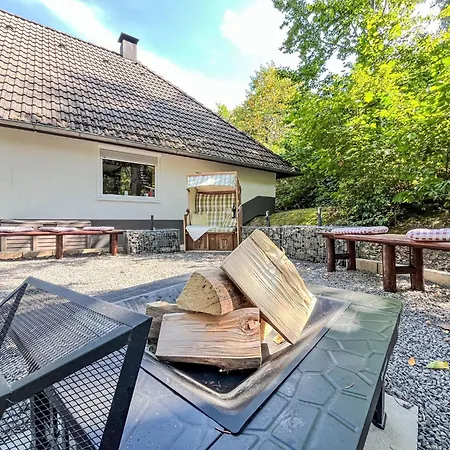 Holiday home Sorgenfrei By Interhome